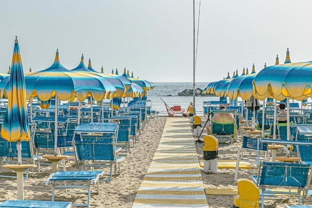 Картинка Tropical 3*