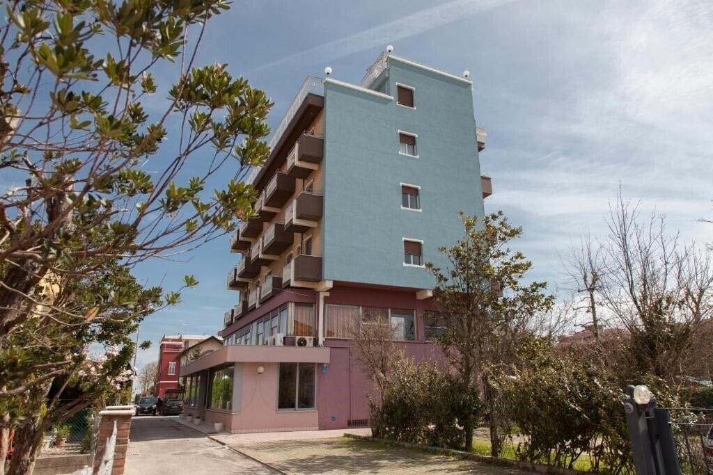 Готель Concorde Hotel Bellaria 3*
