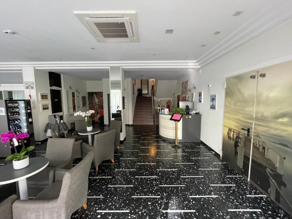 Фото D'Annunzio Hotel (Cattolica) 3*