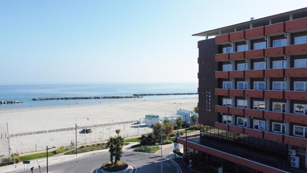 Готель Palazzo Caveja 3*