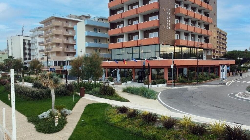 Фото Palazzo Caveja 3*