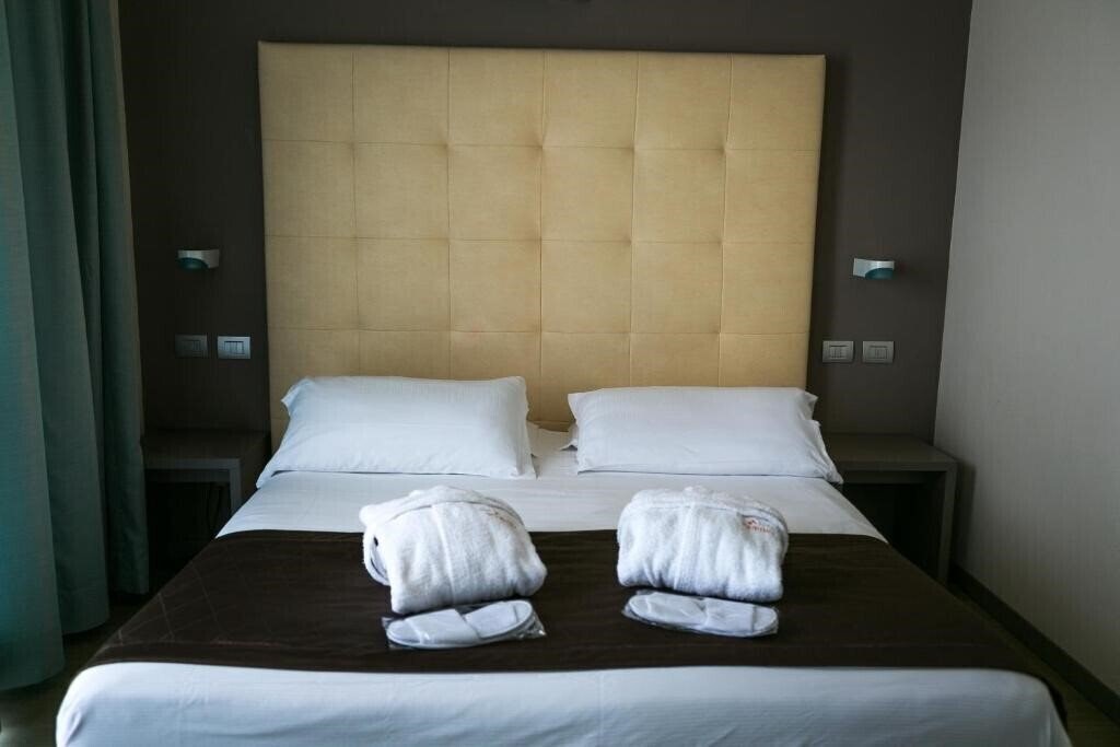 Фото Hotel Touring & Spa Rimini 4*