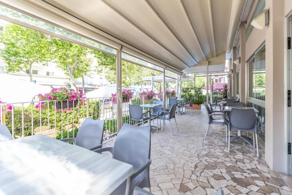 Фотографія Hotel Hawaii 3*