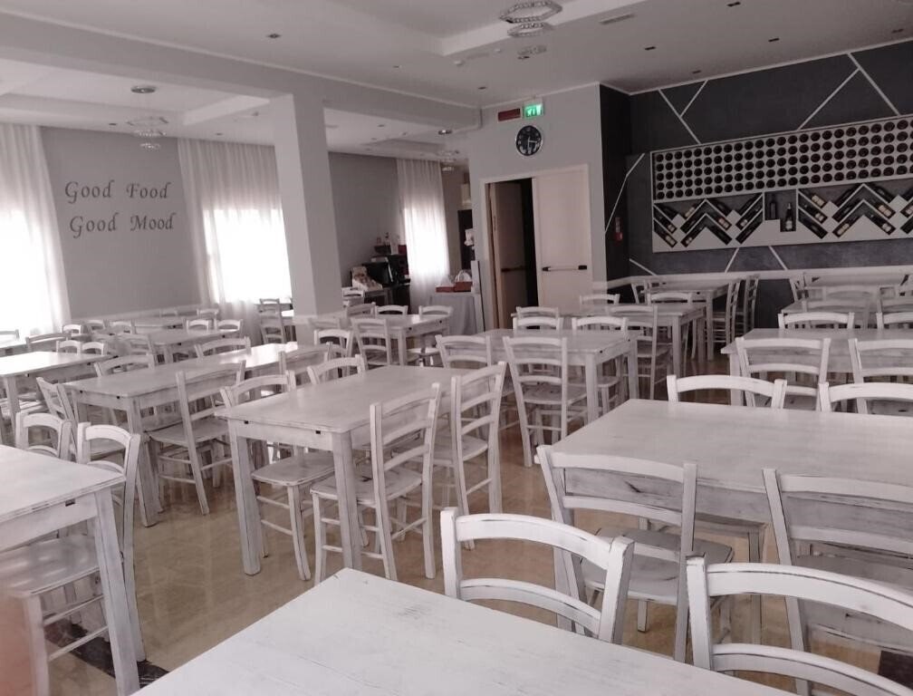 Готель Hotel Liu 3*