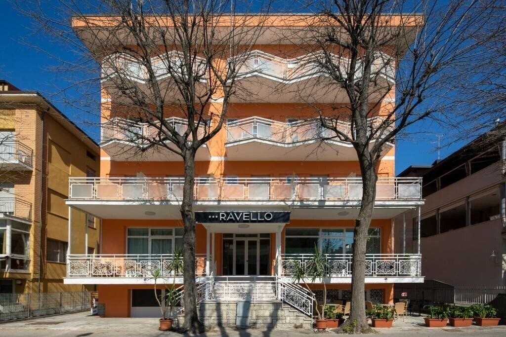 Отель Ravello Hotel 3*