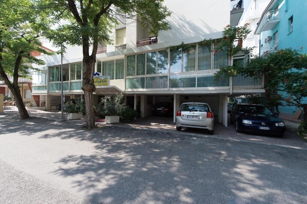 Отель Hotel Pacific 3*