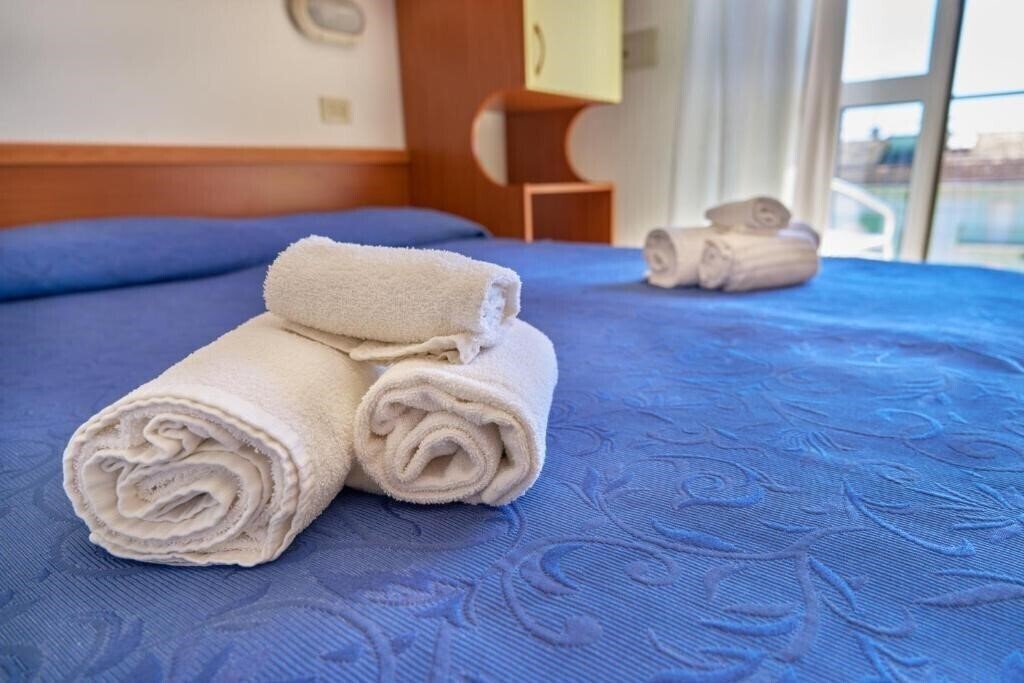 Фотографія Hotel Anthisa 3*