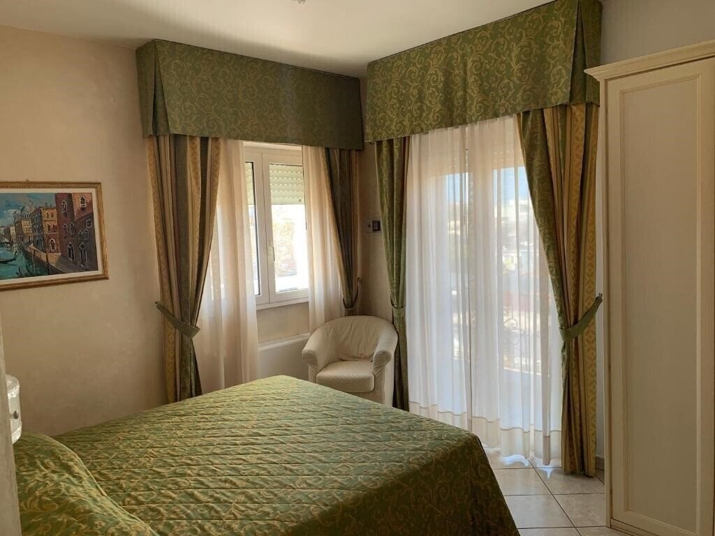 Фотографія Hotel Veliero 3*