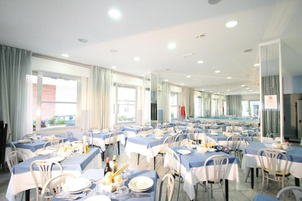 Фото Hotel Kelly 2*