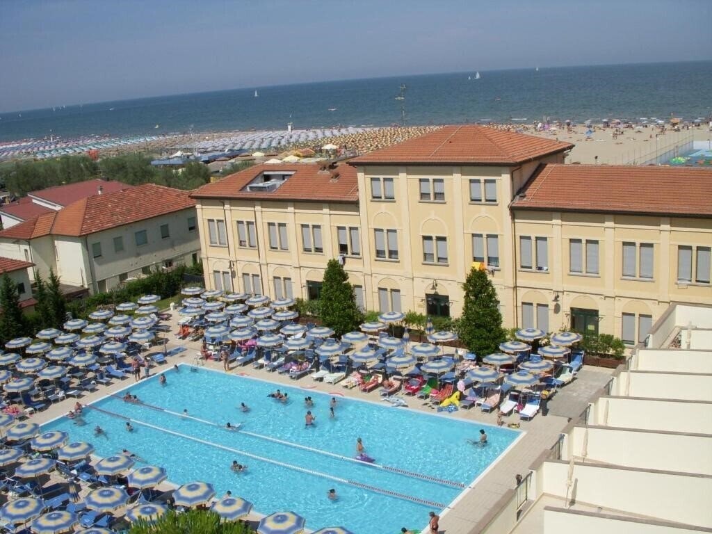 Изображение Club Hotel Dante 4*