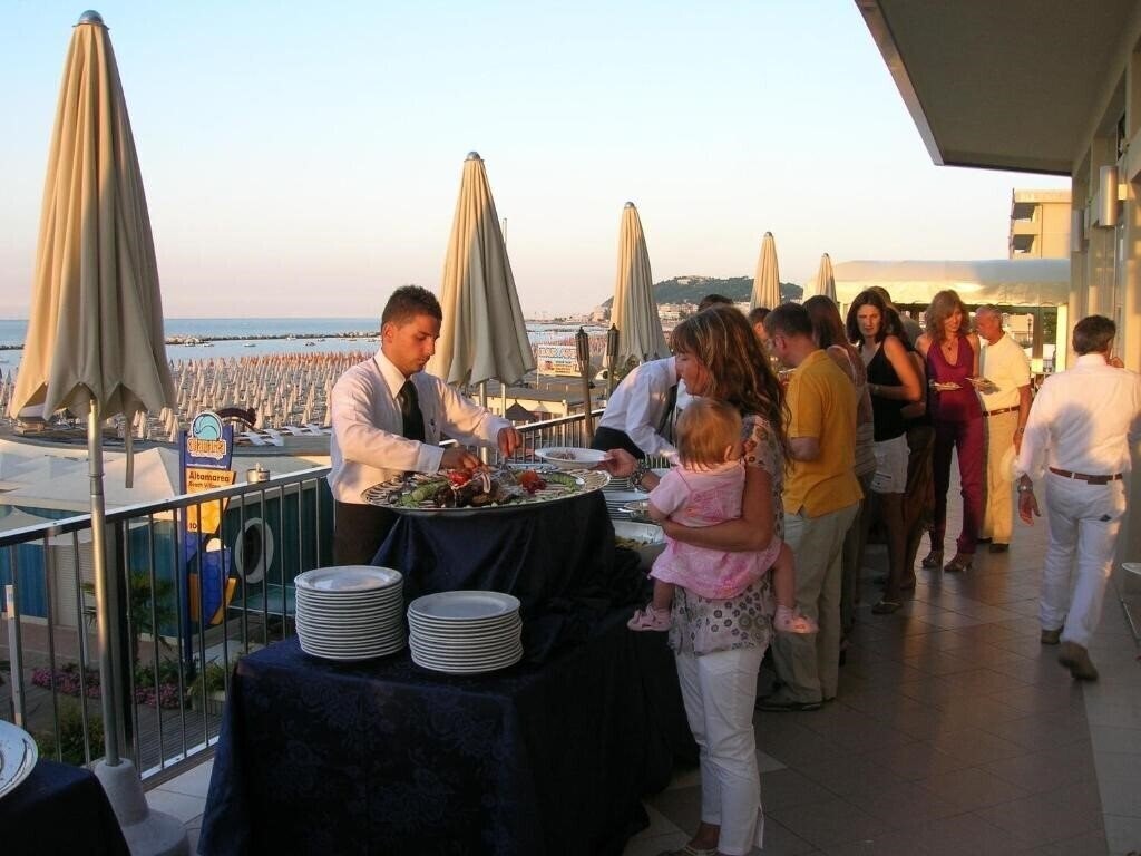 Зображення Caravelle Beach (Cattolica) 4*