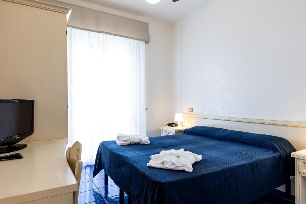 Картинка Caravelle Beach (Cattolica) 4*