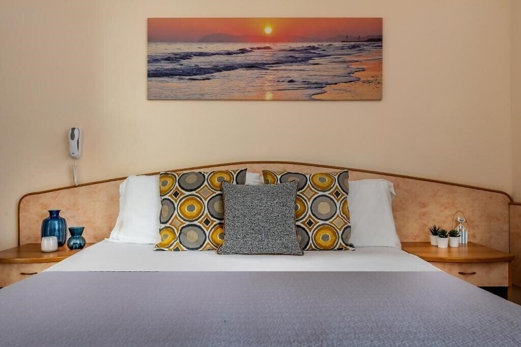 Картинка Eliseo Riccione 3*