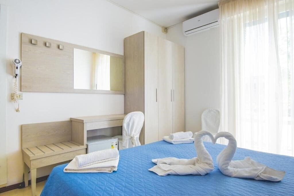 Фотографія Carillon Hotel 3*