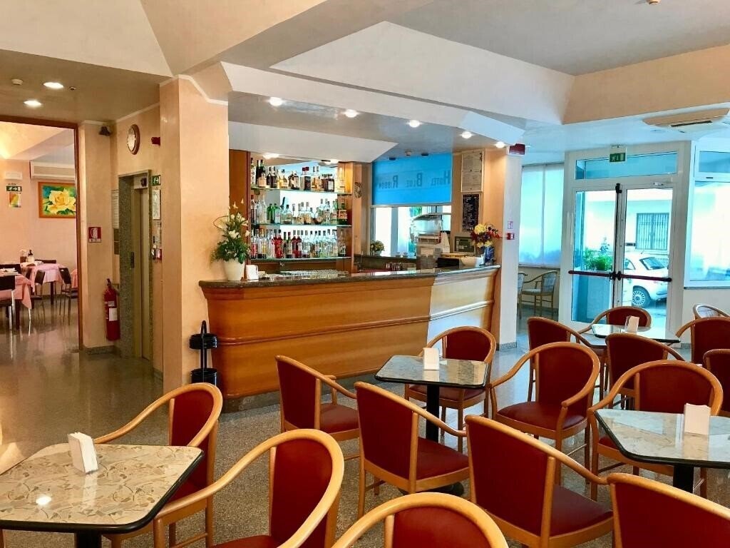 Картинка Hotel Blue Ribbon 2*