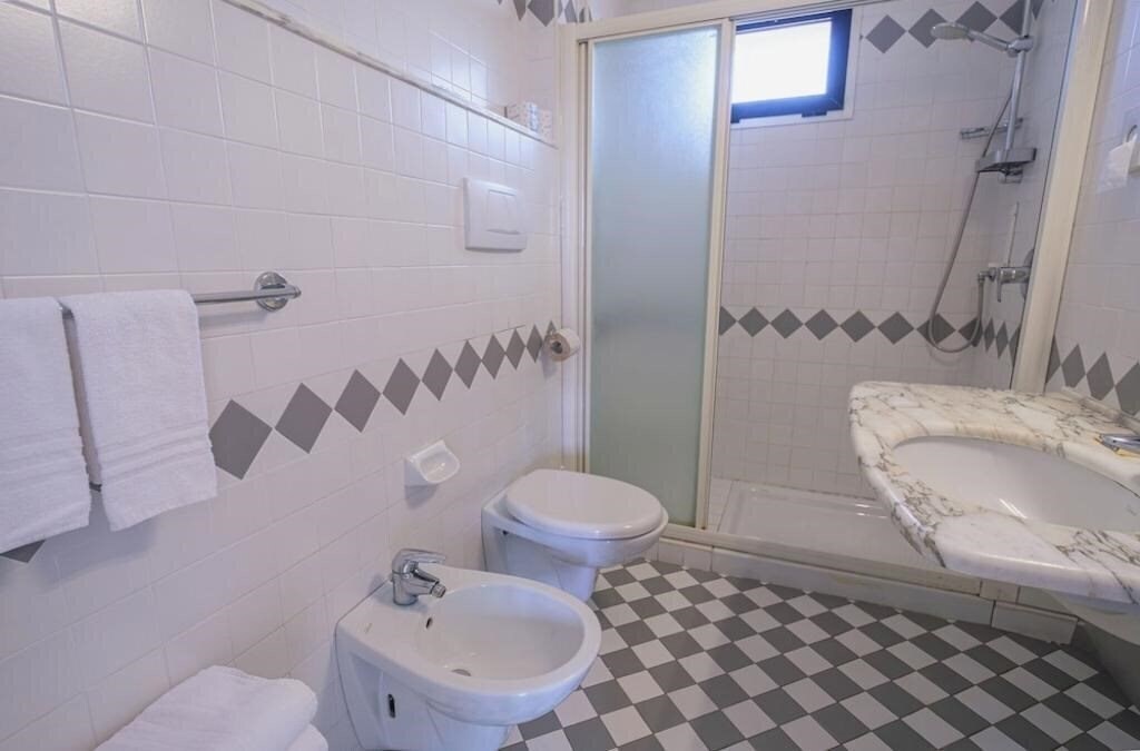 Картинка Hotel Carlton Riccione 3*