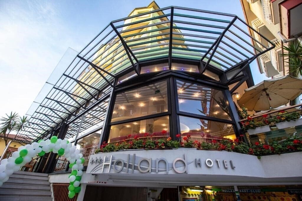 Готель Hotel Holland 3*