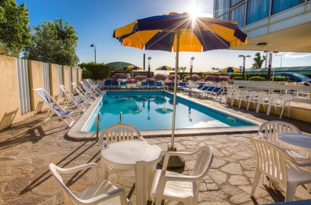 Зображення Hotel Tilmar 3*