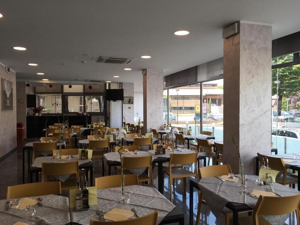 Фотография Hotel Etoile 3*