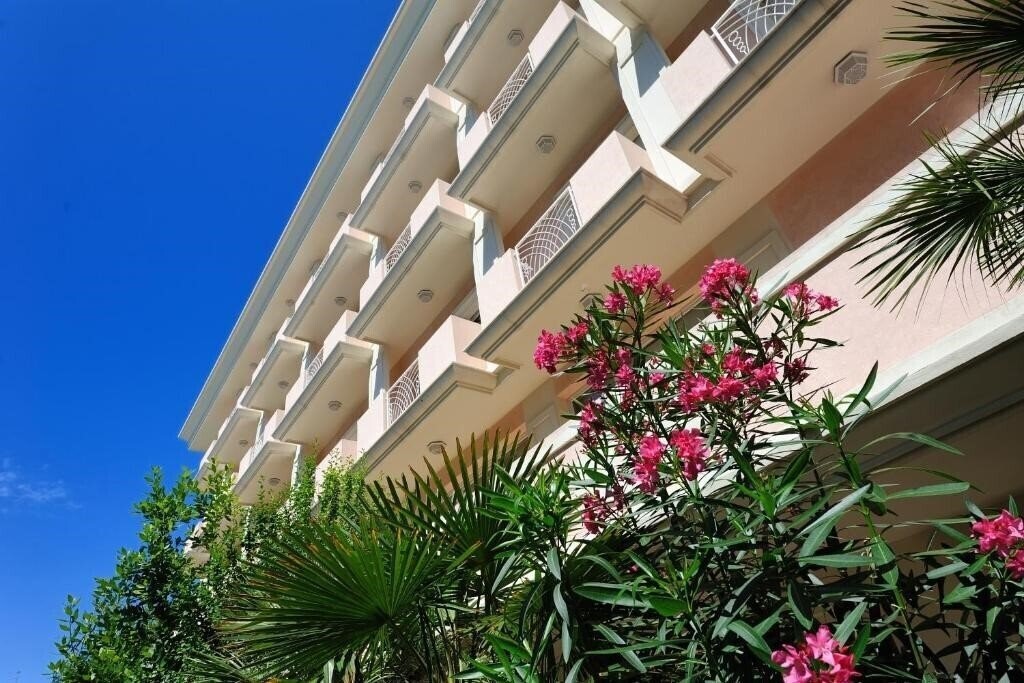 Картинка Hotel Tiffany 3*