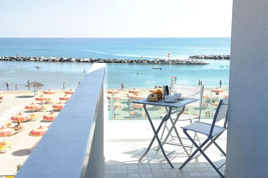 Готель Hotel & Residence Cavalluccio Marino 3*
