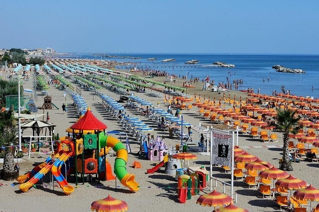 Фотографія Hotel & Residence Cavalluccio Marino 3*