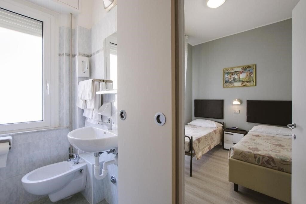 Готель Hotel Milena 3*