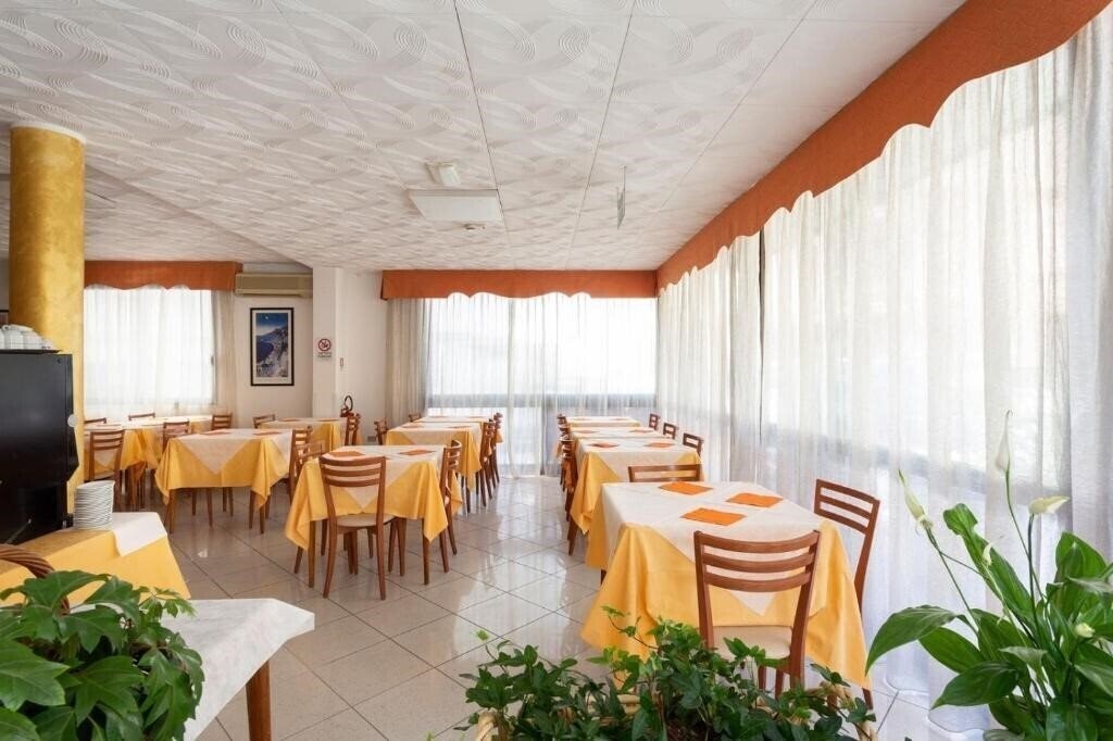Фото Hotel Zenith 3*