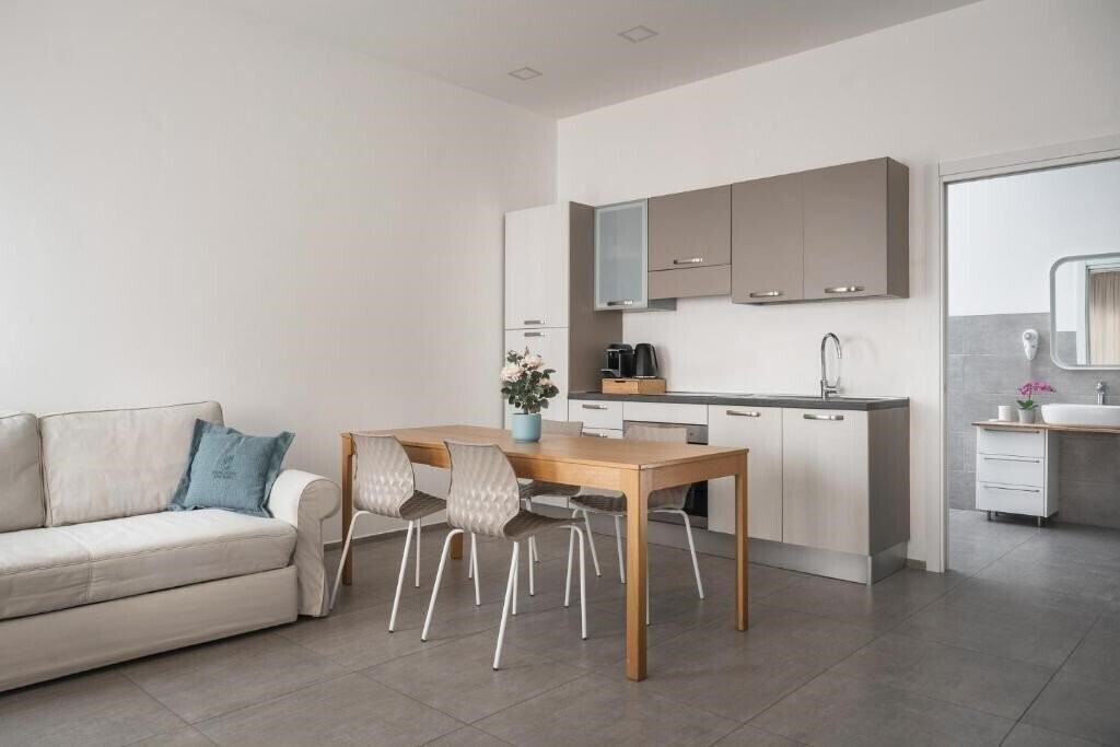 Фотографія Rivabella Suite Apartments 3*