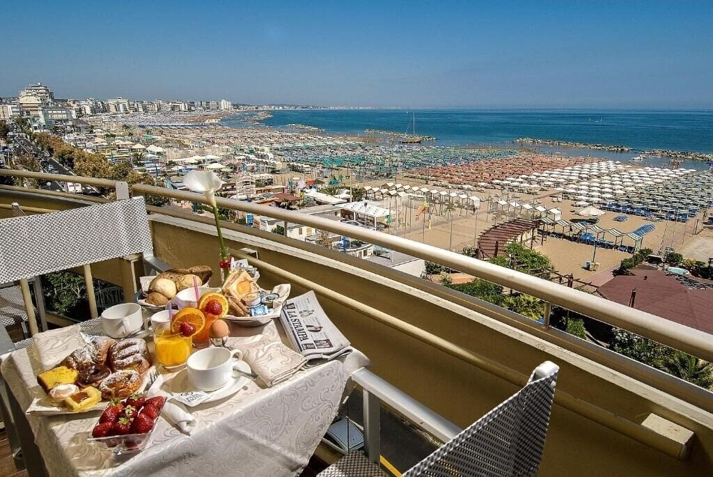 Готель Park Hotel Cattolica & Restaurant 4*