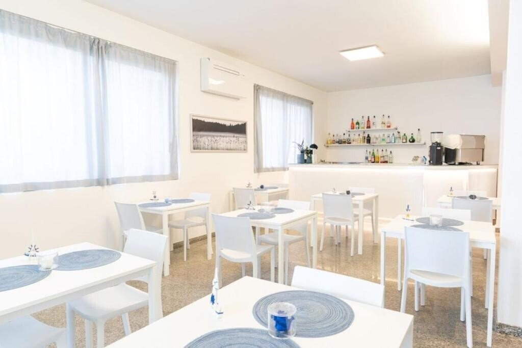 Изображение The Sea B&B Adult Guests Only 2*