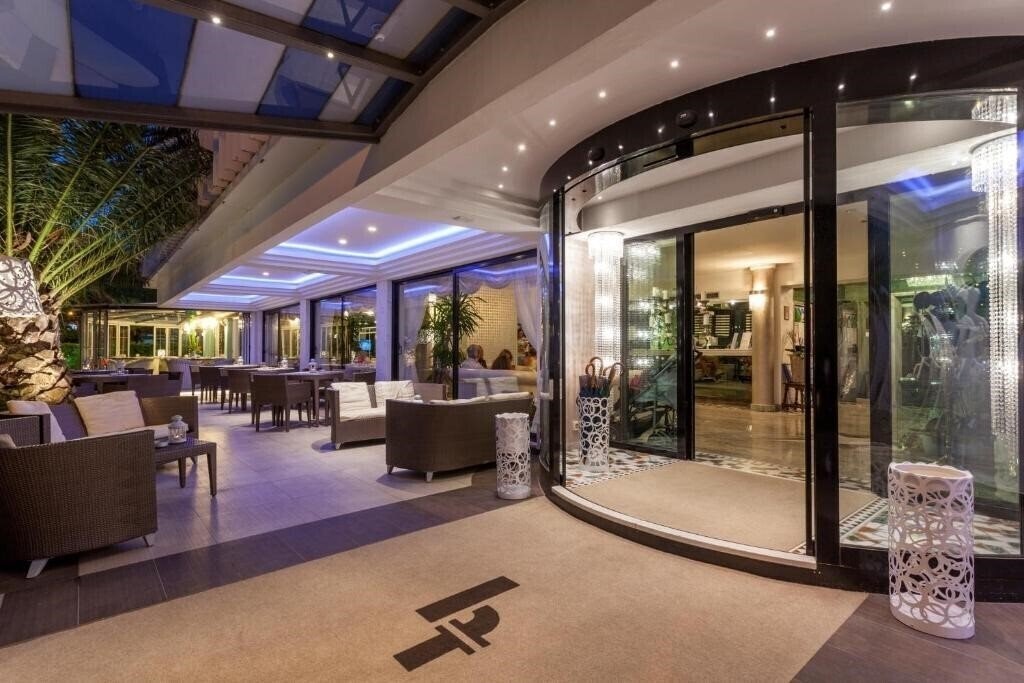 Готель Feldberg 3*