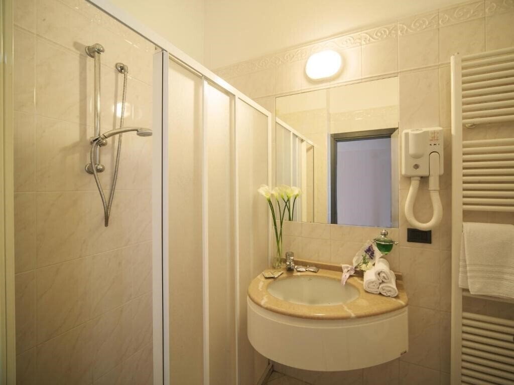 Фотографія Levante 4*