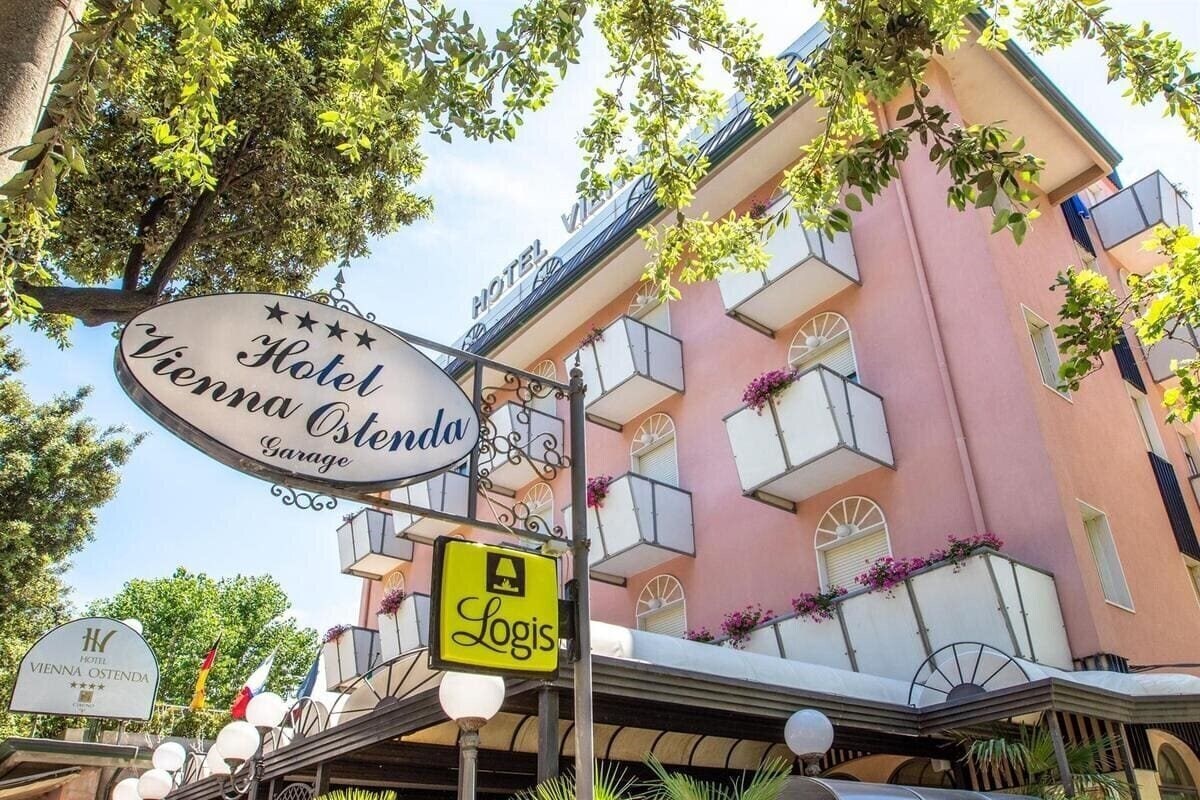 Готель Vienna Ostenda 4*