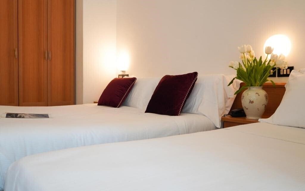 Фото Sunset Hotel 4*