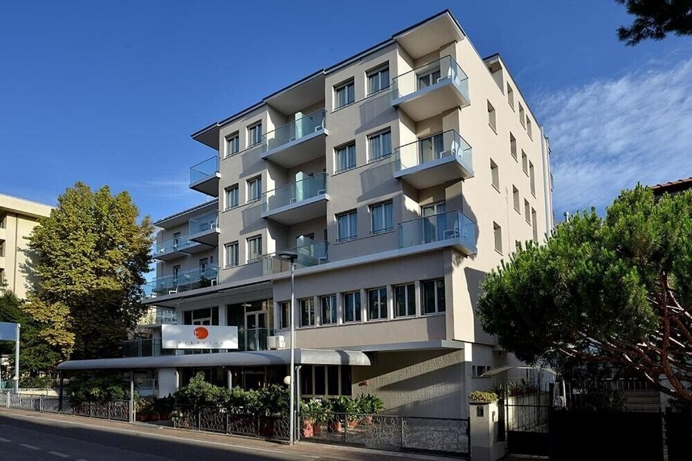 Готель Tiberius 3*