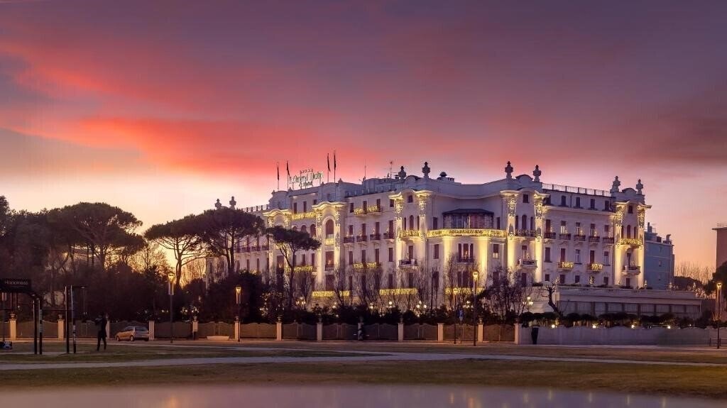 Изображение Grand Hotel Di Rimini 5*