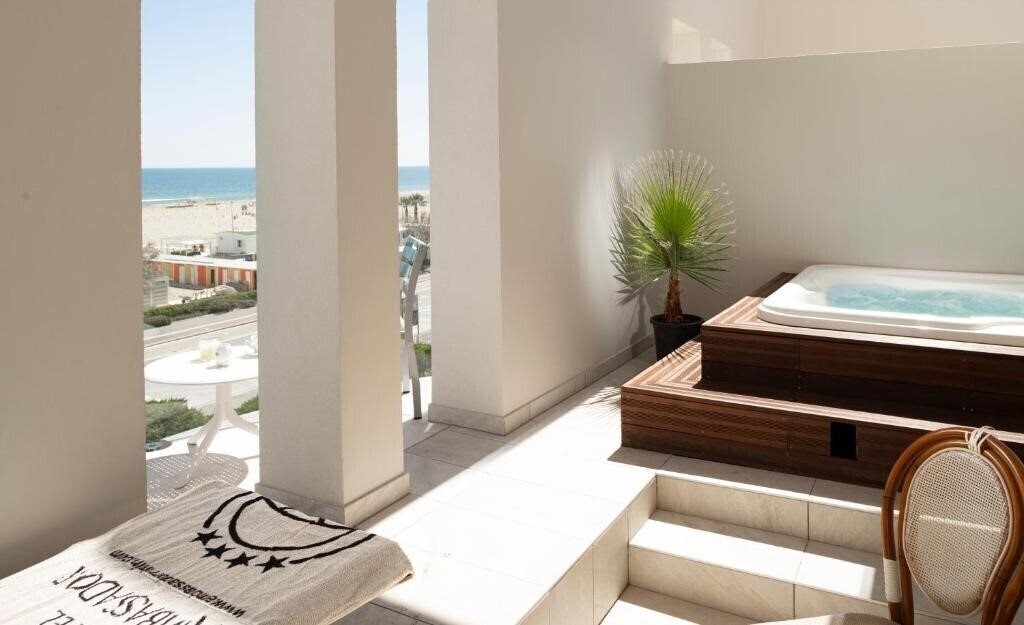 Фото Ambassador Rimini 4*