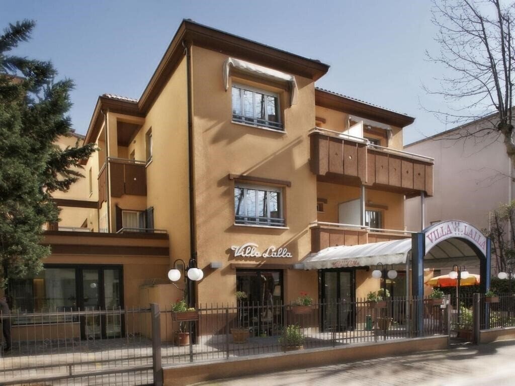 Отель Villa Lalla вилла