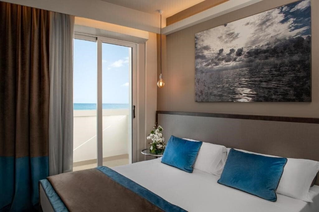 Фото Continental Rimini Hotel 4*
