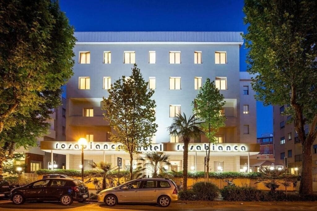 Готель Hotel Rosabianca 4*