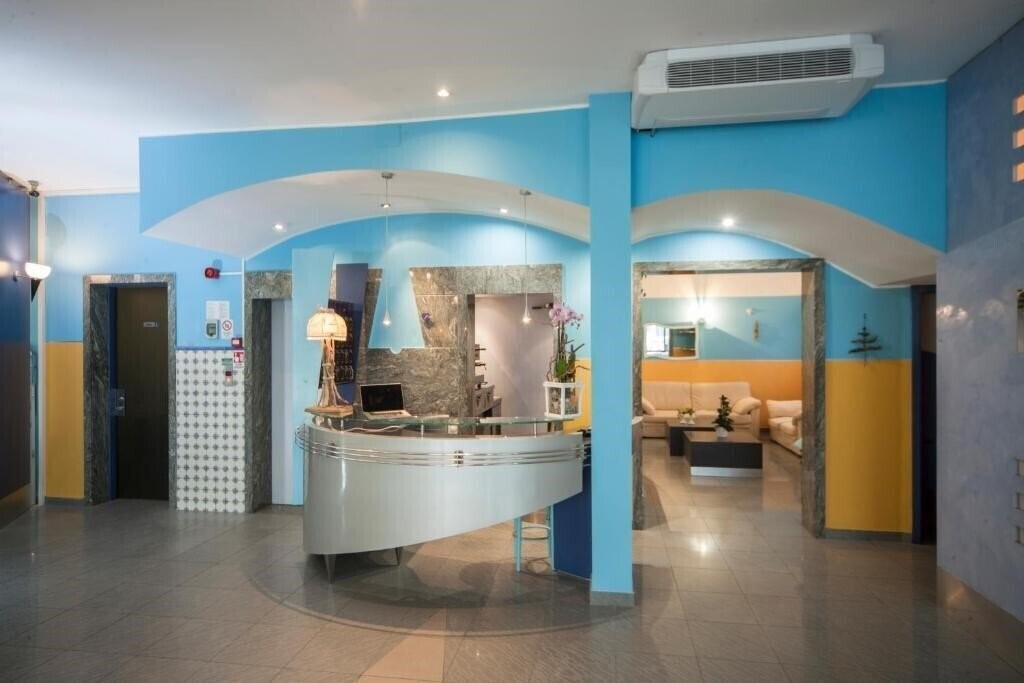 Отель Adria Mare 3*