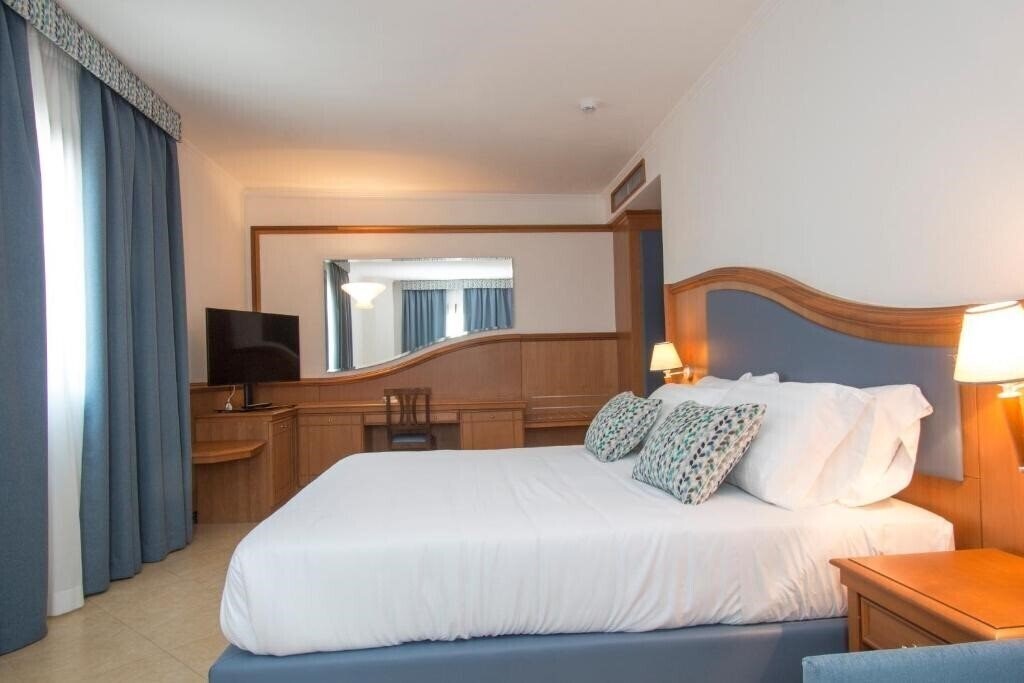 Изображение Hotel Centrale Sabudia 4*