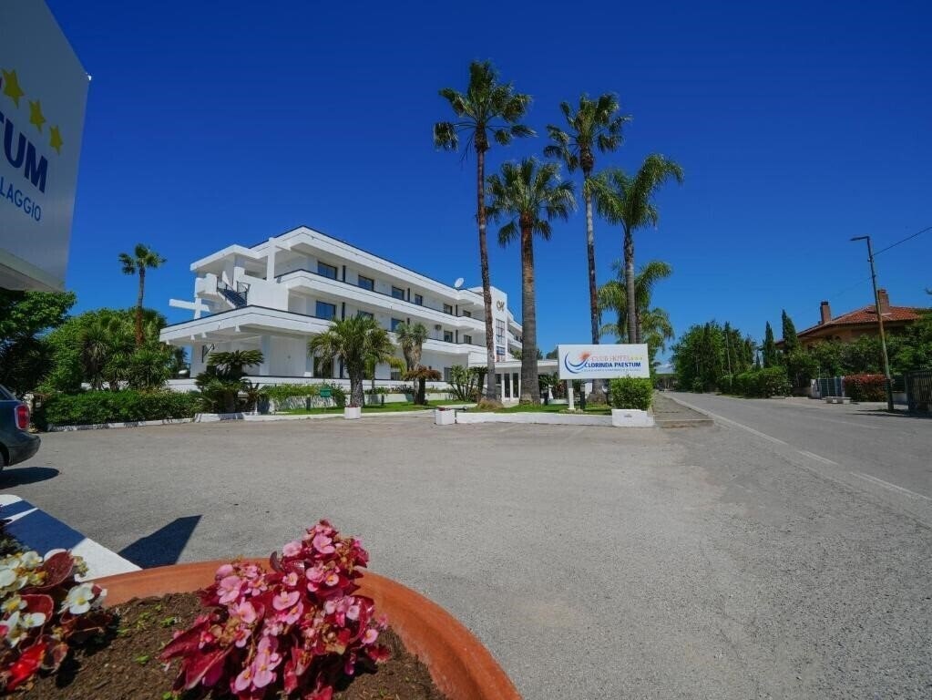 Фото Clorinda 4*