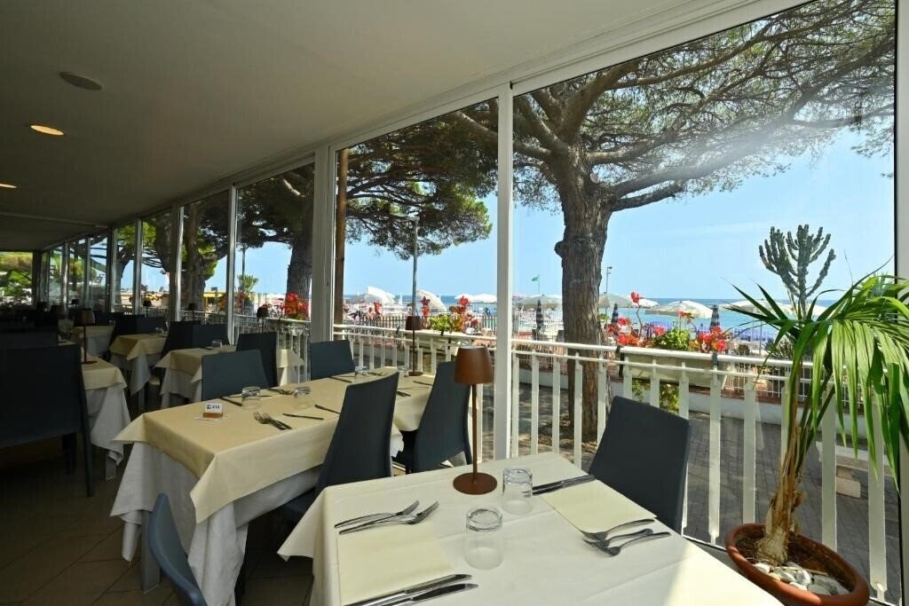 Фотографія Hotel Mayola 3*