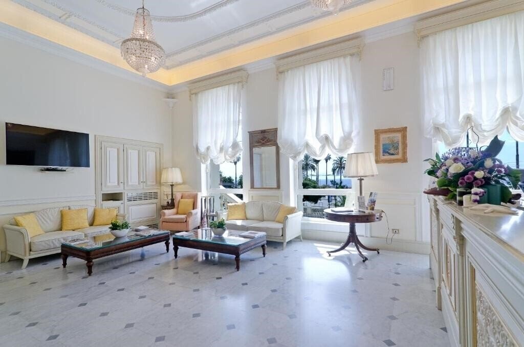 Картинка De Paris 4*