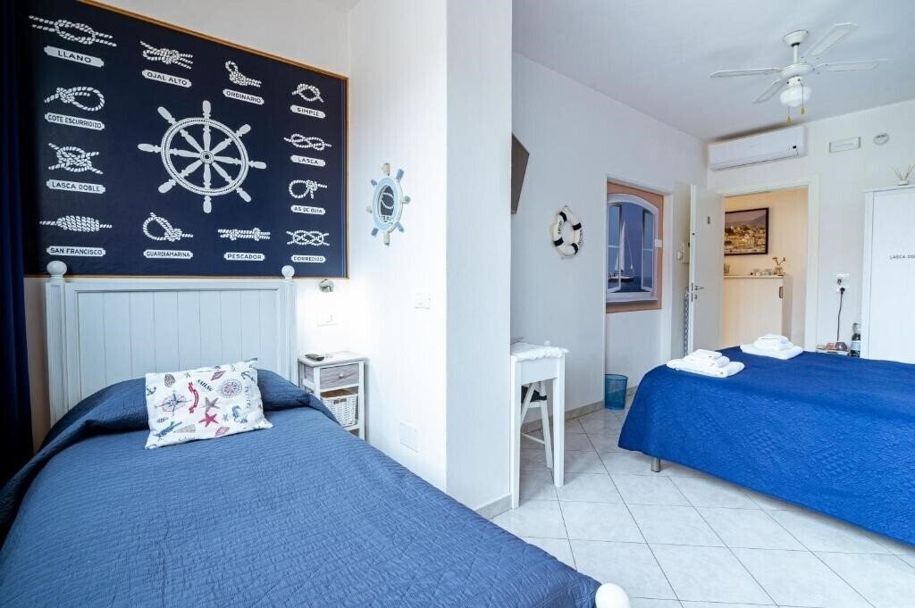 Фото 6 in Centro Guest House 3*