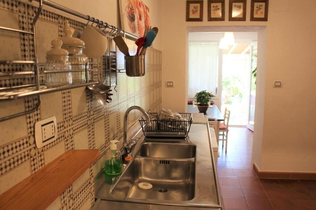 Фотографія Comodo Con Giardino E Patio 3*