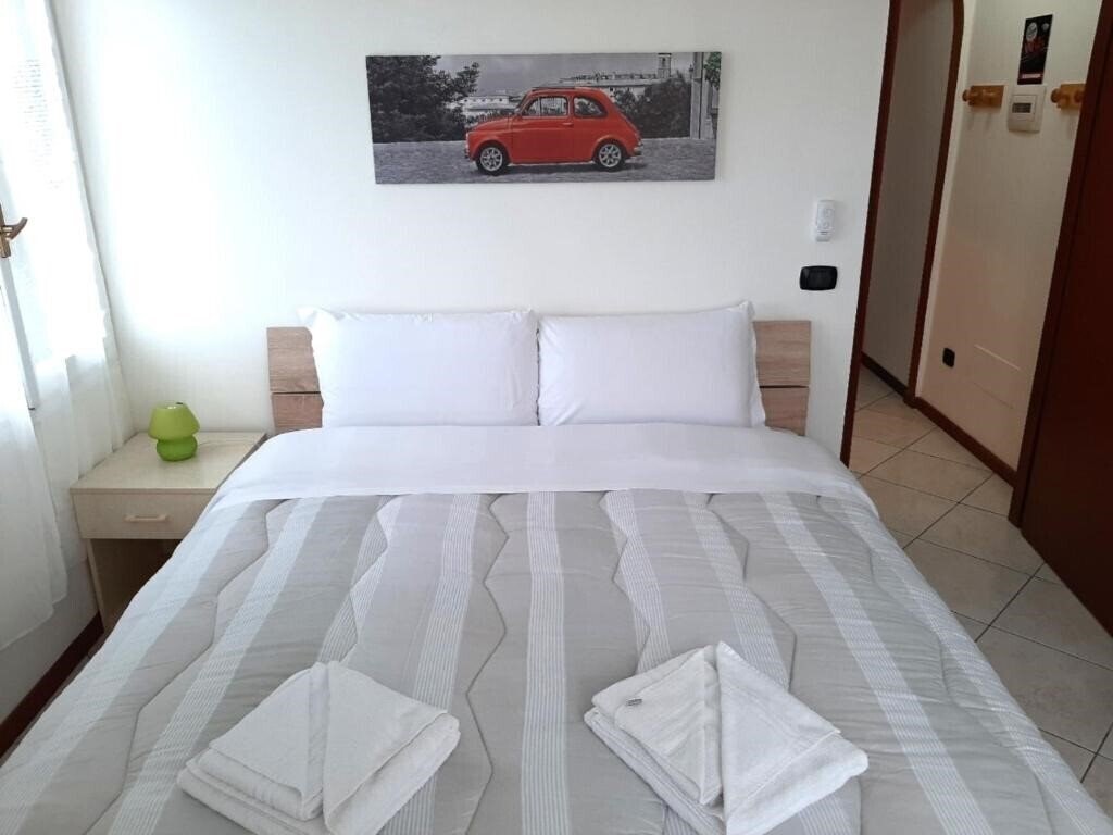 Фото Hotel Riviera 2*