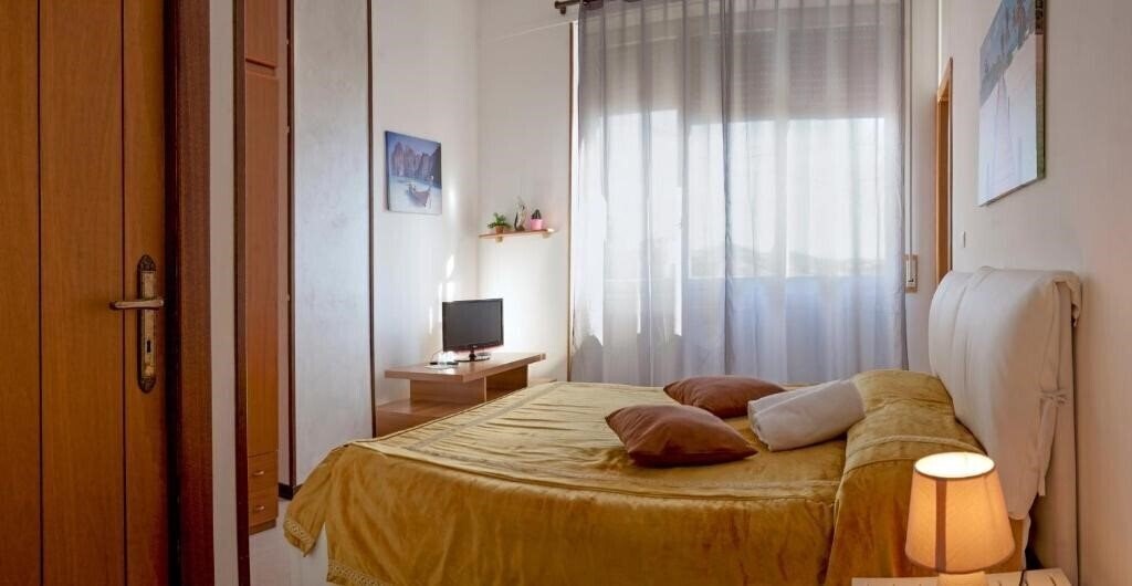 Фотографія Hotel Riviera 2*